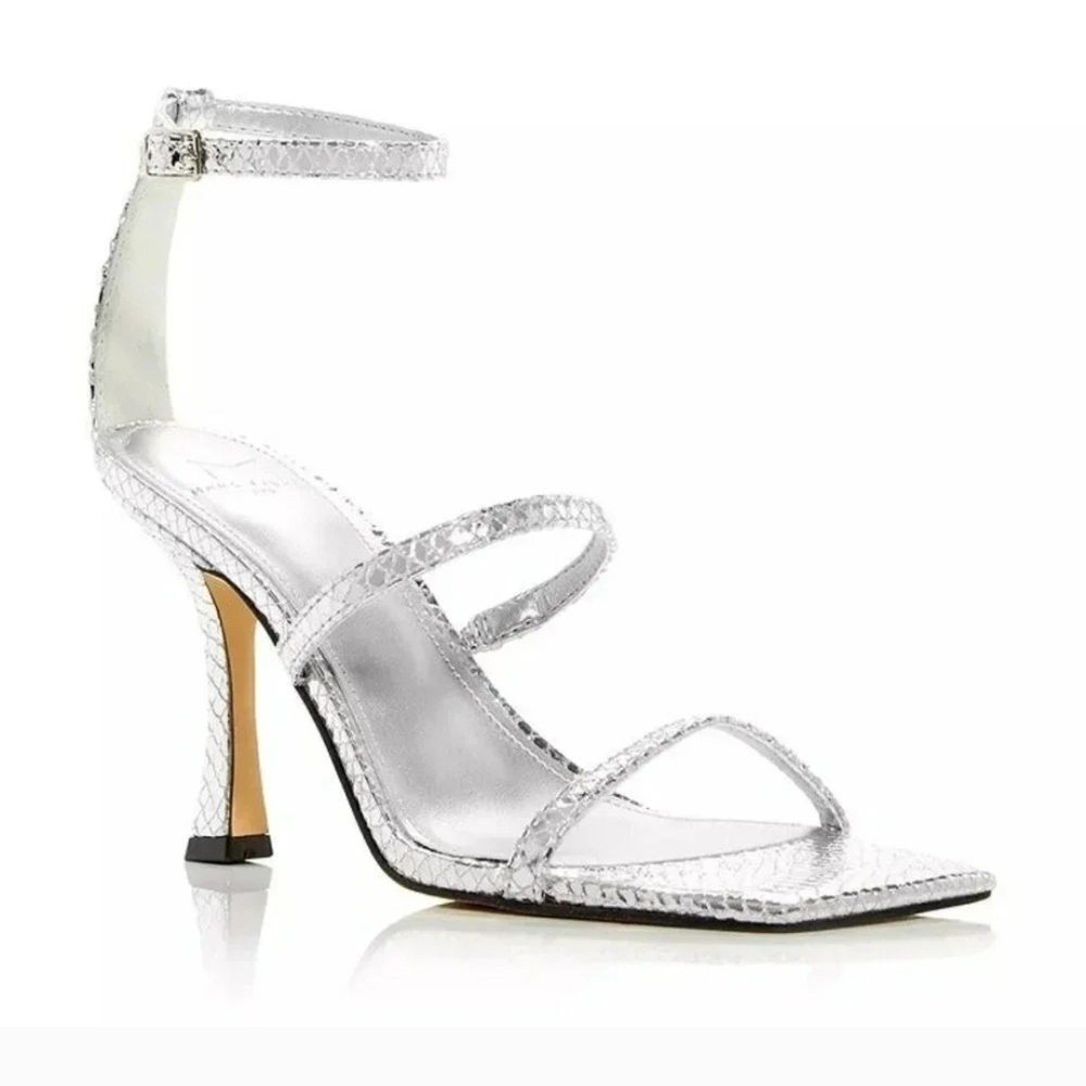 Marc Fisher Womens Silver Snakeskin Embossed Heels Size 6 New With Box MSRP $100